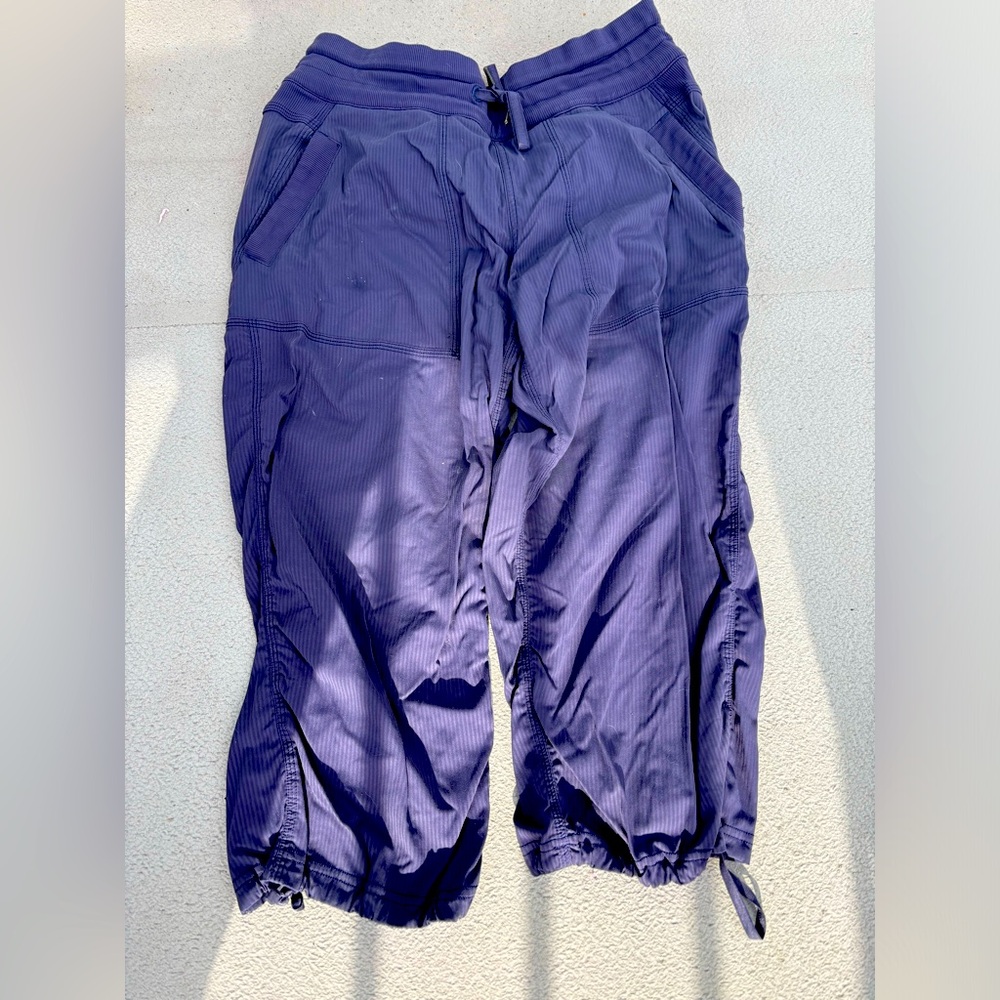 Lululemon Danes Studio Crop 8 Blue